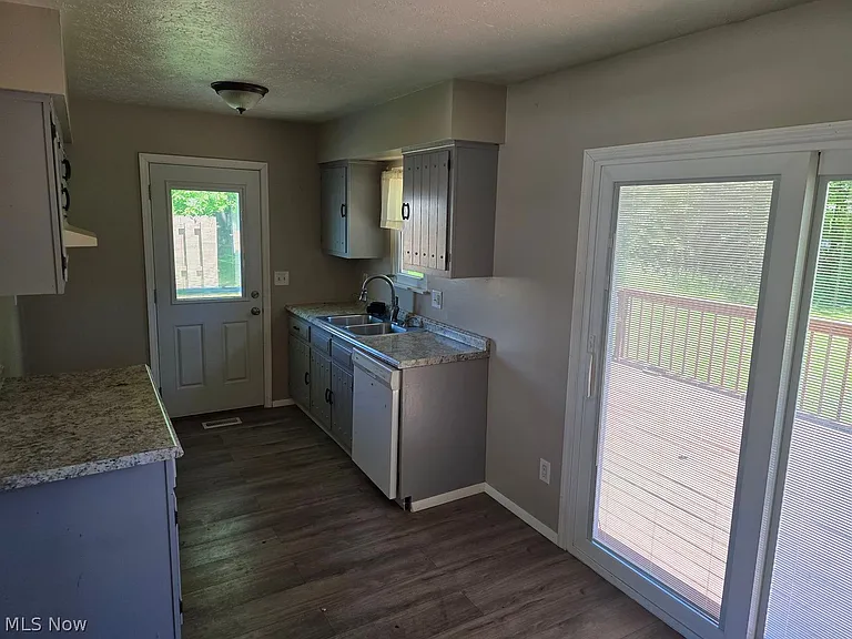 9506 Kickapoo Pass — Photo 2