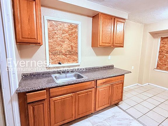 4th image of 14426 Bringard Dr