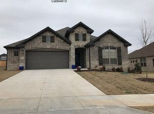 1802 Cavern Spgs, Cave Springs, AR 72718