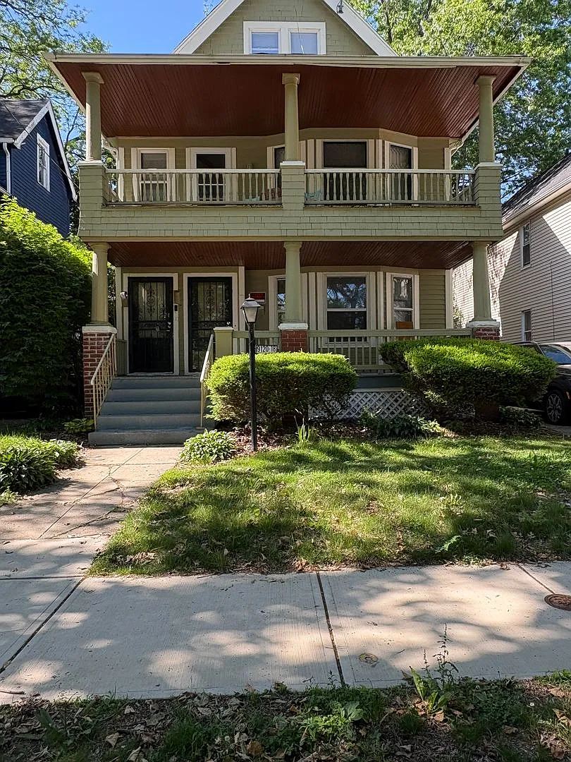 9118 Yale Ave — Photo 1