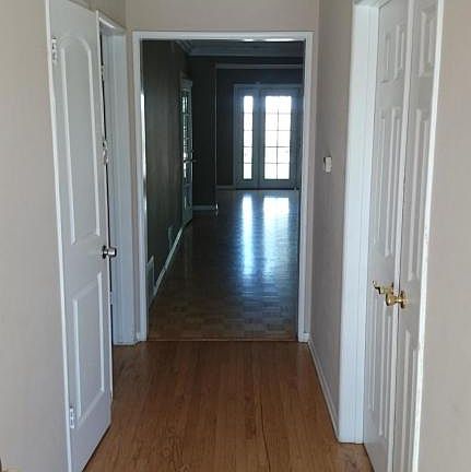 4th image of 15921 Liggett St