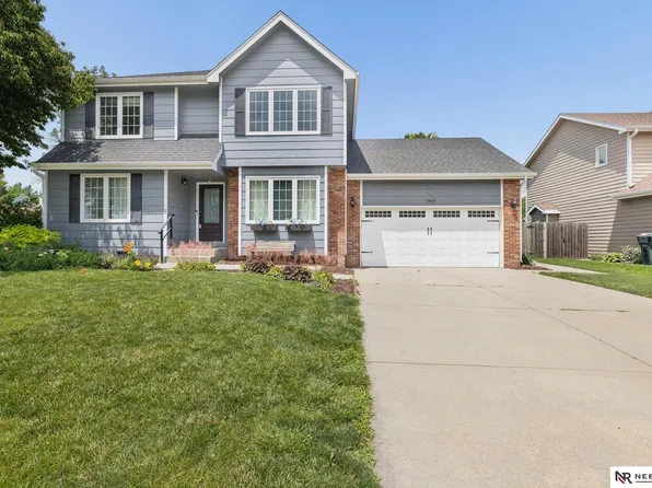 7800 Casey Ln, Lincoln, NE 68516
