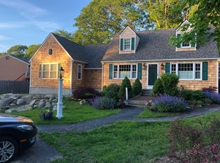 7 Fernleaf Trl, Narragansett, RI 02882