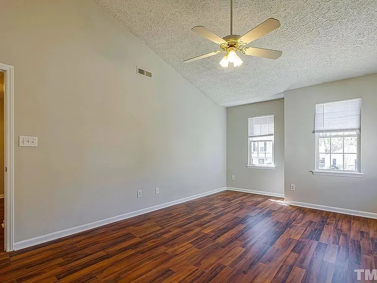 3615 Sana Ct — Photo 34