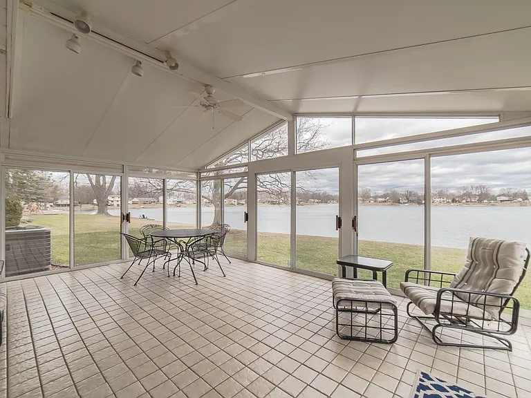 1587 Three Lakes Dr — Photo 6