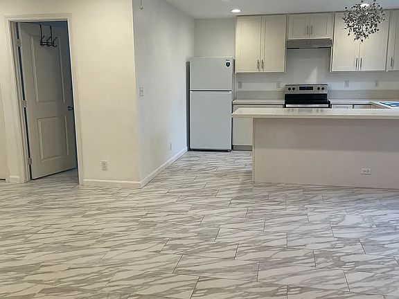 5th image of 45-595 Paleka Rd APT A