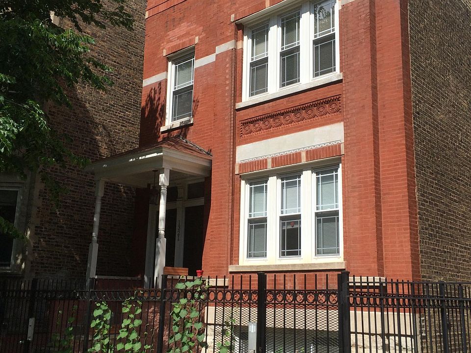 1st image of 1321 N Artesian Ave APT 1F