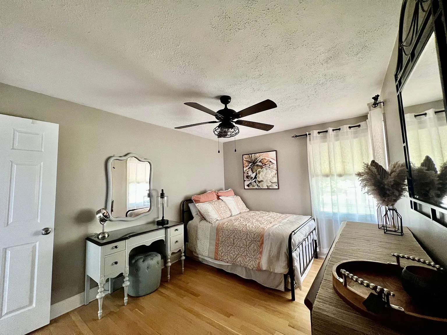 6323 Denison Blvd — Photo 3