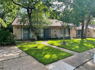 1211 Holik Dr #G, College Station, TX 77840