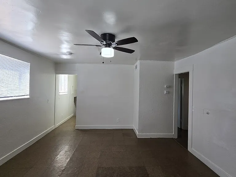 2735 E Grant Ave #102 — Photo 5