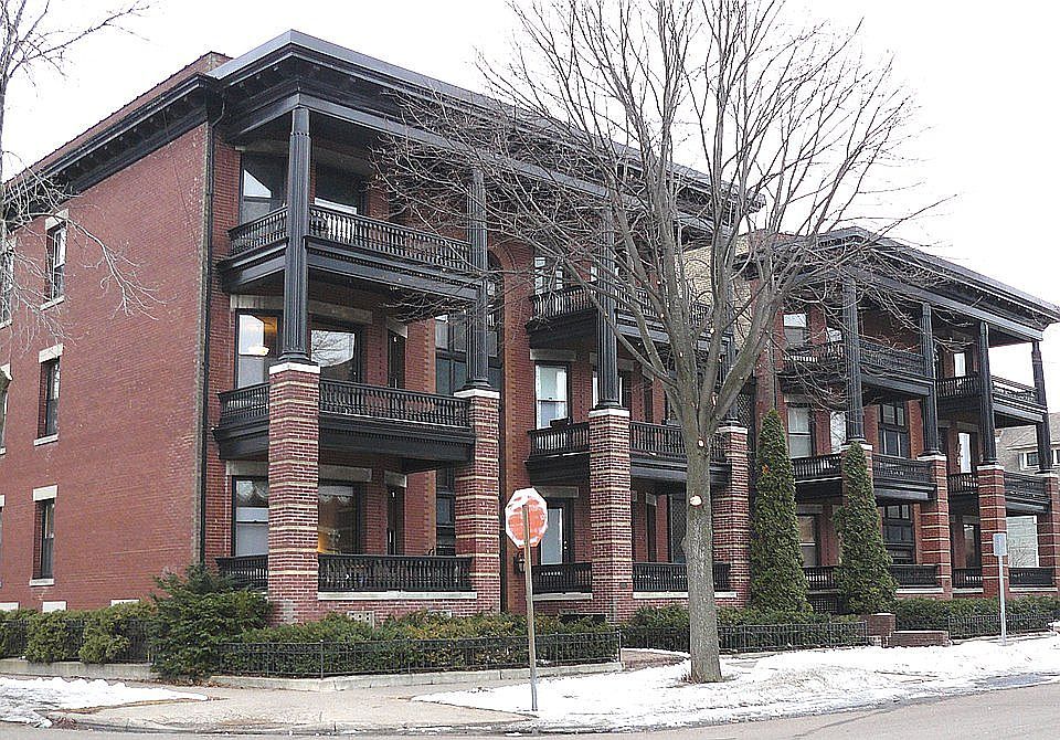 2nd image of 682 Holly Ave APT 5