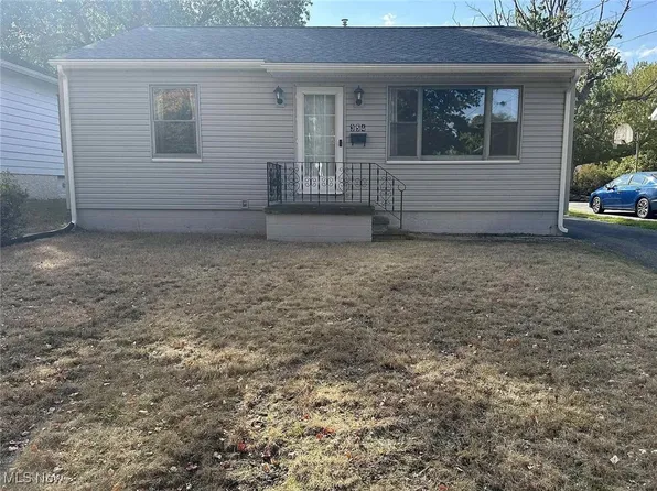 354 Zeller Ave, Akron, OH 44310