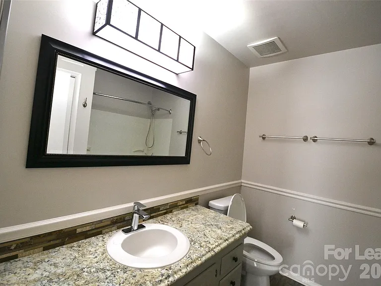 100 Old Farm Ct — Photo 31