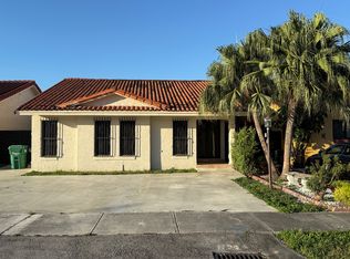 10365 NW 127th Ter, Hialeah Gardens, FL 33018