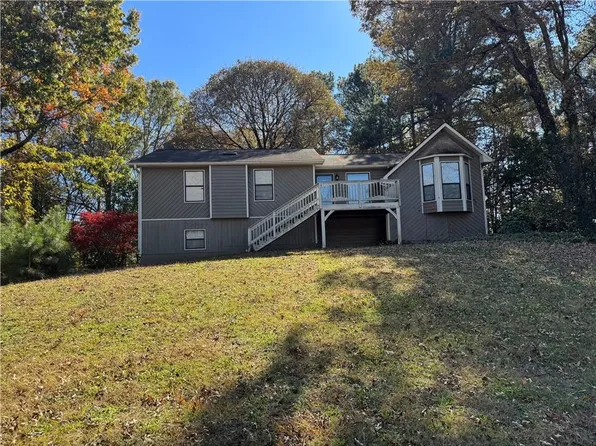 3500 Twin Pines Dr, Acworth, GA 30102