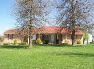 1886 N Farm Rd 101, Springfield, MO 65802