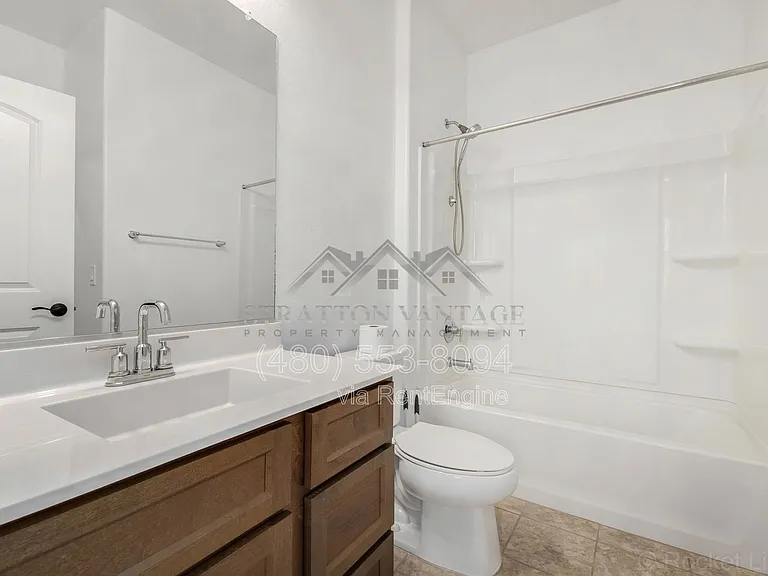 4394 N 197th Dr — Photo 28