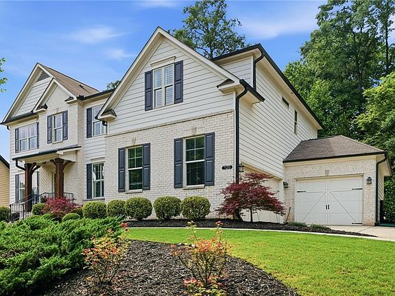 2nd image of 120 Seattle Slew Way