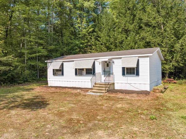 18 Drake Road, Meredith, NH 03253