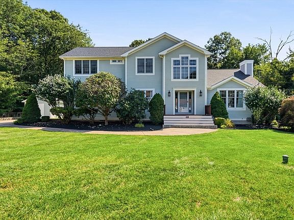 2nd image of 48 Hummingbird Ln