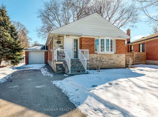 25 Allonsius Dr, Toronto, ON M9C3N4