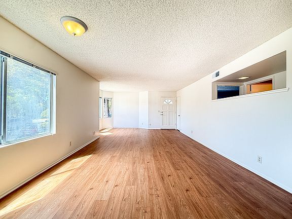 4th image of 1040 San Rafael Ave APT 112