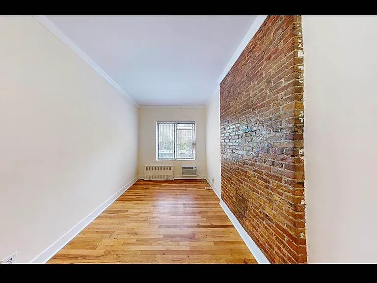 428 E 77th St #1A — Photo 3