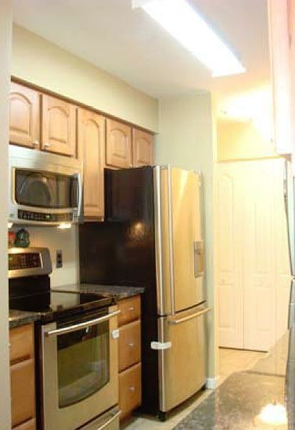 Left view of Kitchen