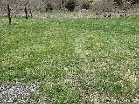 3rd image of 8947 Frankfort Hwy