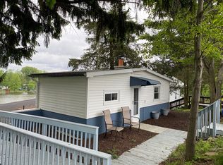 13774 Emens Dr, Hudson, MI 49247