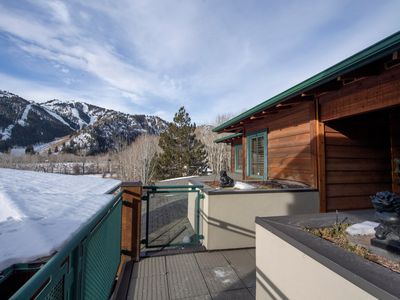 601 S Main St APT C, Ketchum, ID, 83340