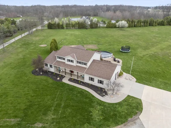 1252 Owens Rd W, Marion, OH 43302