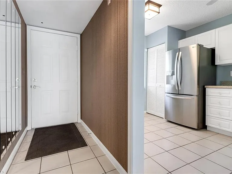 4556 Andover Way #E-106 — Photo 7