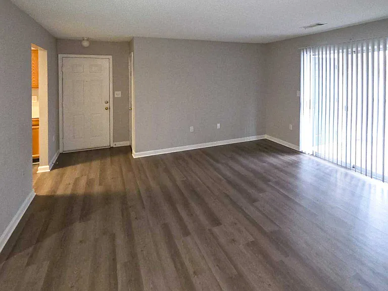 205 Kent Lake Dr — Photo 55