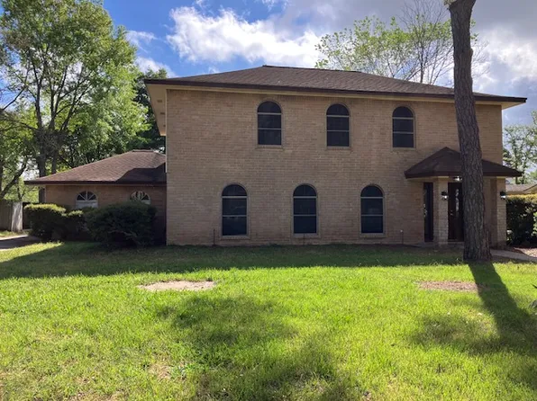 17802 Loring Ln, Spring, TX 77388