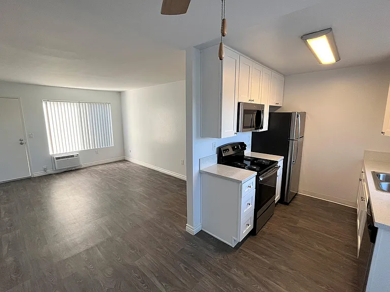 Maya Linda Apartments — Photo 30