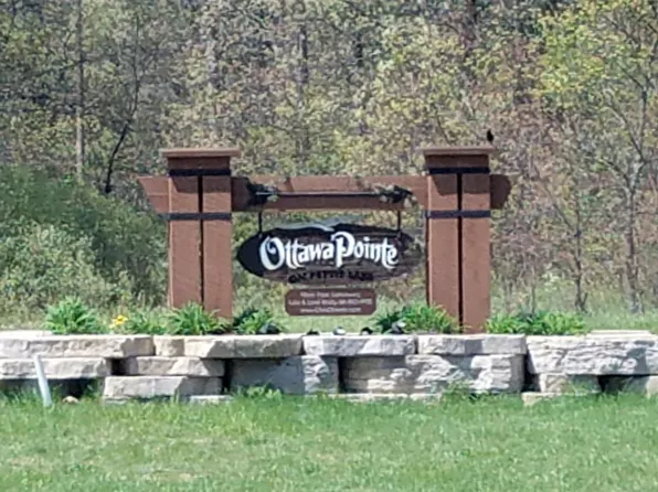 4987 E Manitou Way #37, Newaygo, MI 49337