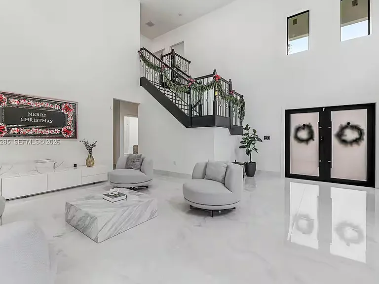 14551 SW 158th Ct — Photo 8