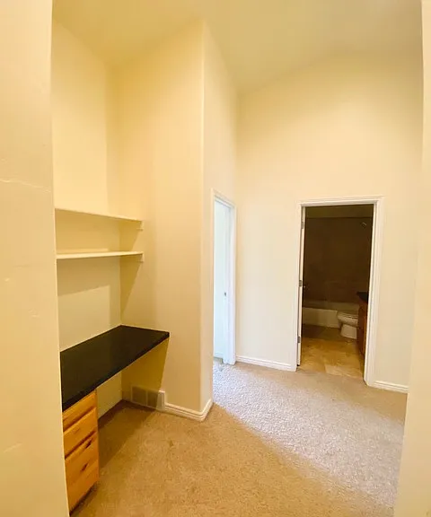 271 E Ailee Ln — Photo 20