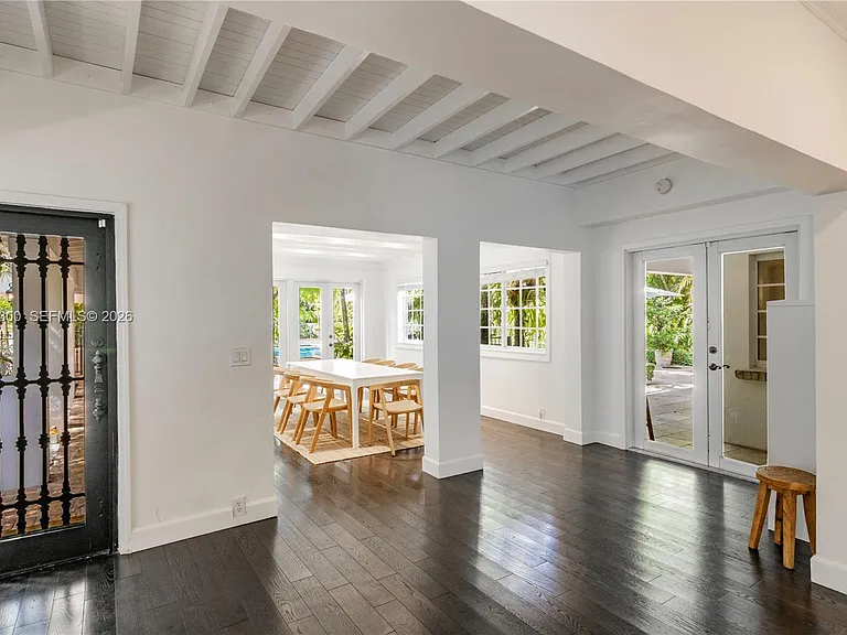 709 Aledo Ave — Photo 12