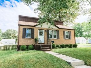 1260 Saint Florence Dr, Florissant, MO 63031