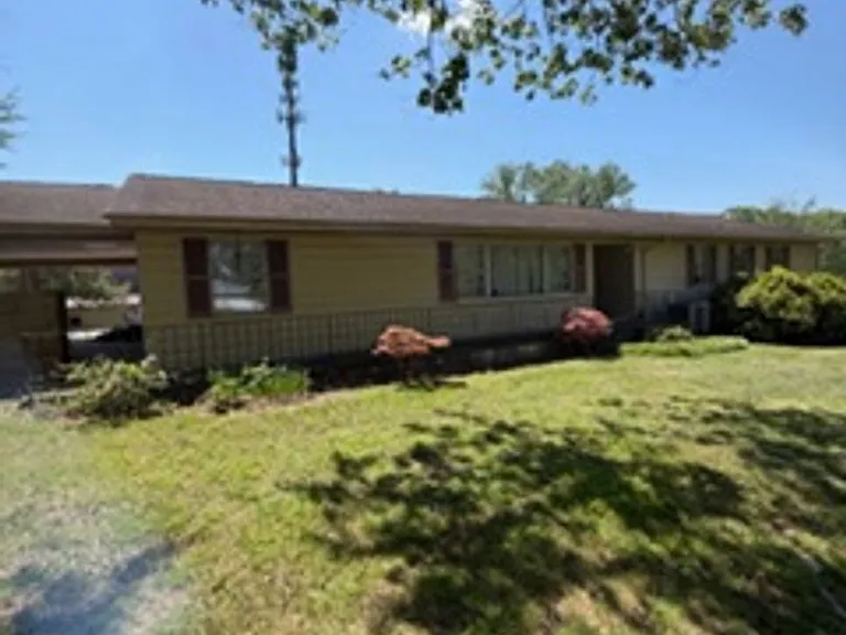 1701 Westside Dr — Photo 35