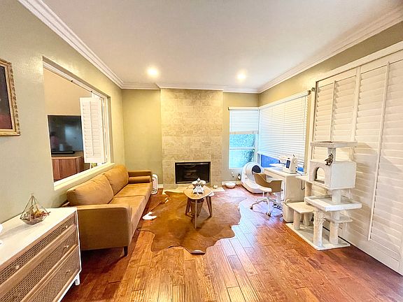 5th image of 14598 Clearbrook Dr
