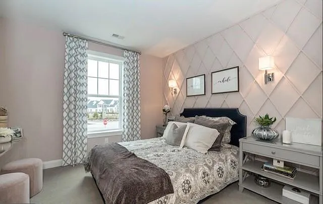 248 Charles Ellis Dr — Photo 10