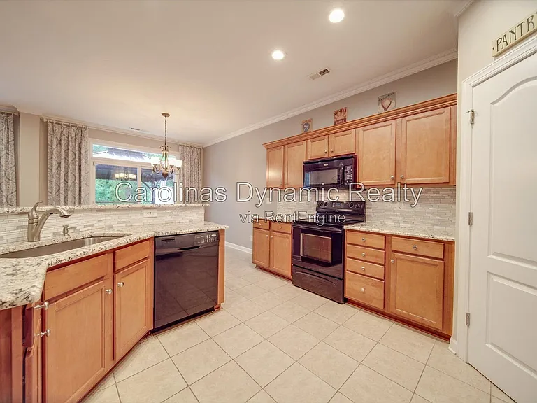 6831 Maricopa Rd — Photo 50