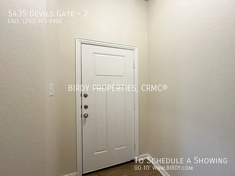 5435 Devils Gate #2 — Photo 29