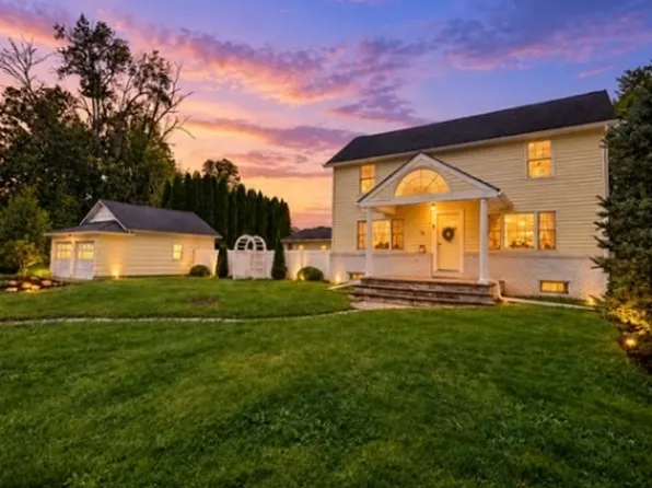 16 Washington St, Knowlton Twp., NJ 07832
