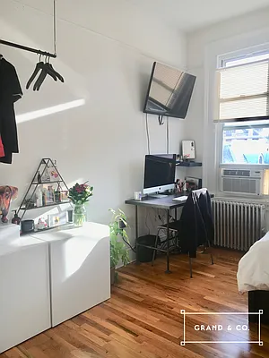 Rented by Grand & Co. | media 23