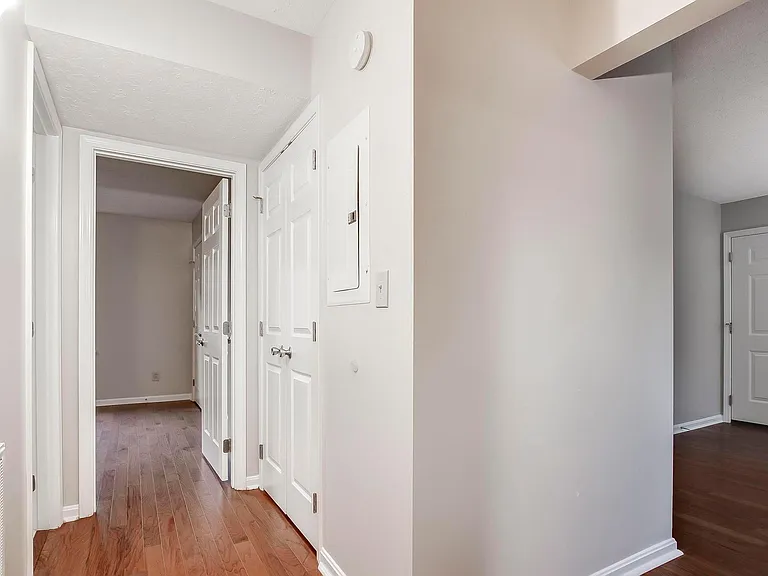 4834 Westport Rd #101 — Photo 32