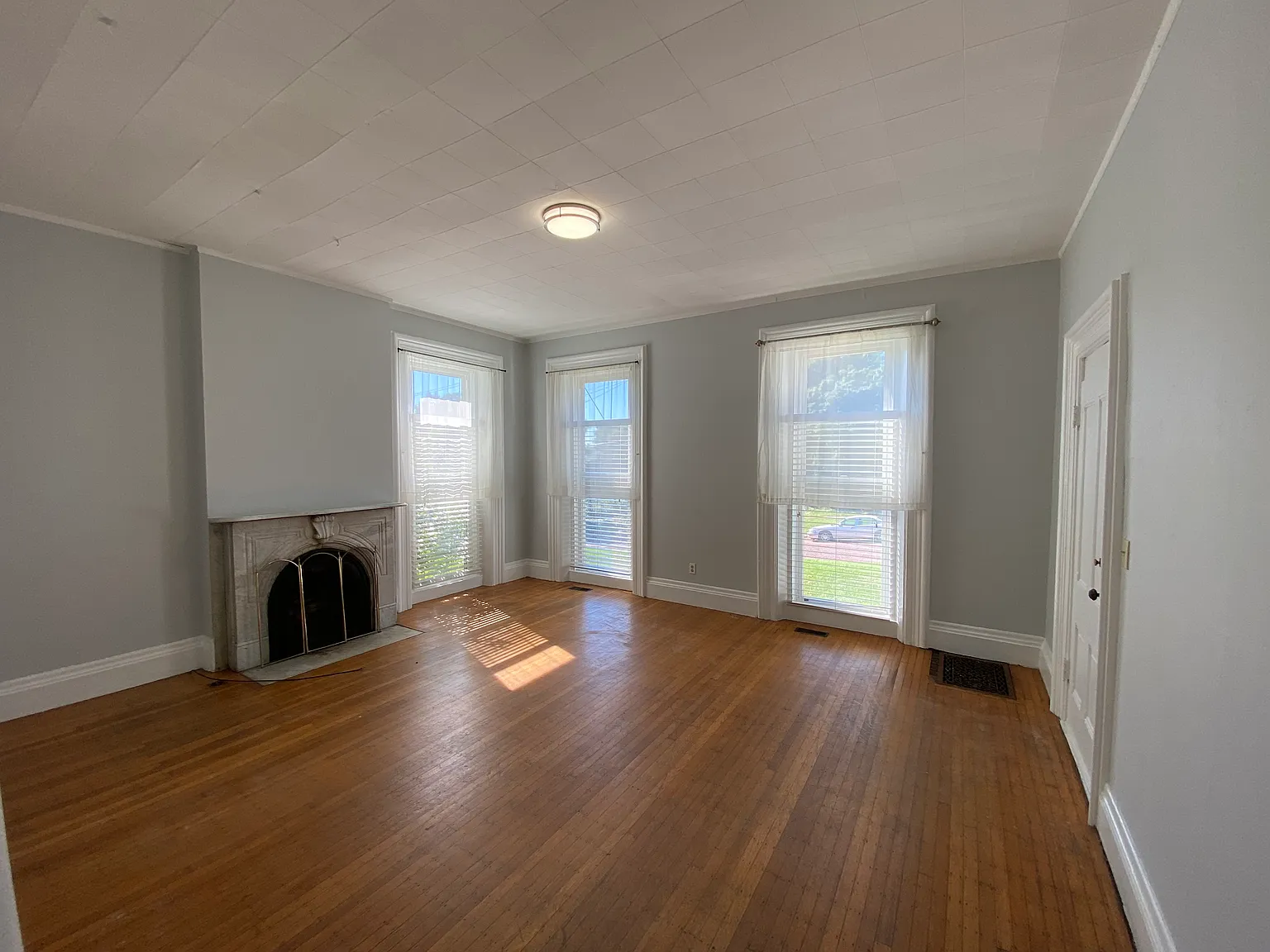 1 bed, 750 sqft, $820 — Photo 3